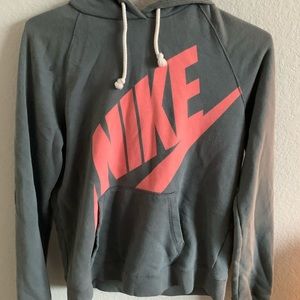 Large Nike hoodie